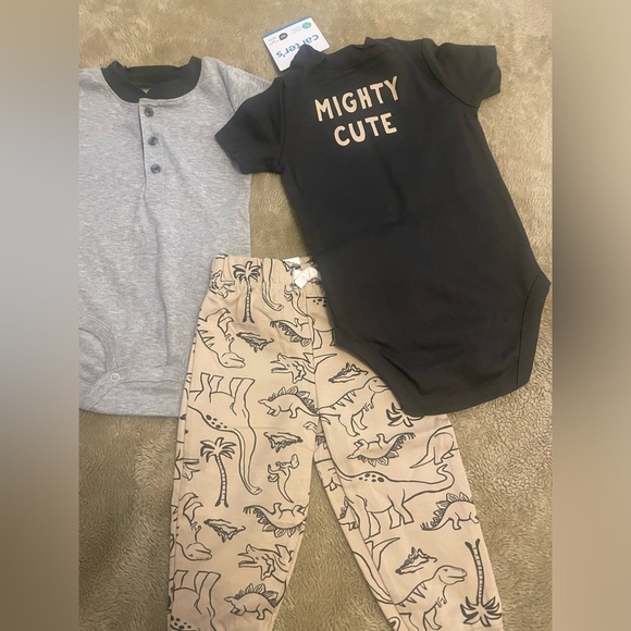 Baby boy three piece dinosaur set - Picture 2 of 6